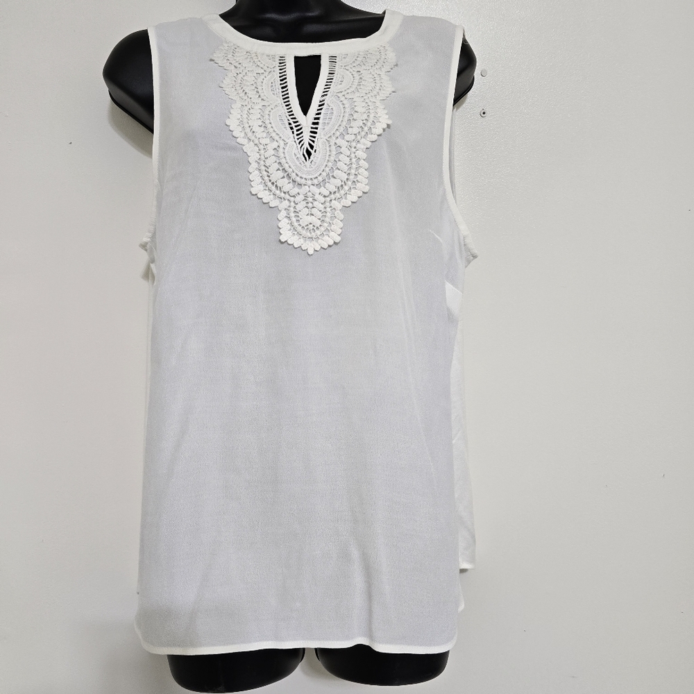 PALE SKY size Large Sleeveless Lace Detail Lightweight Top Off‎ White